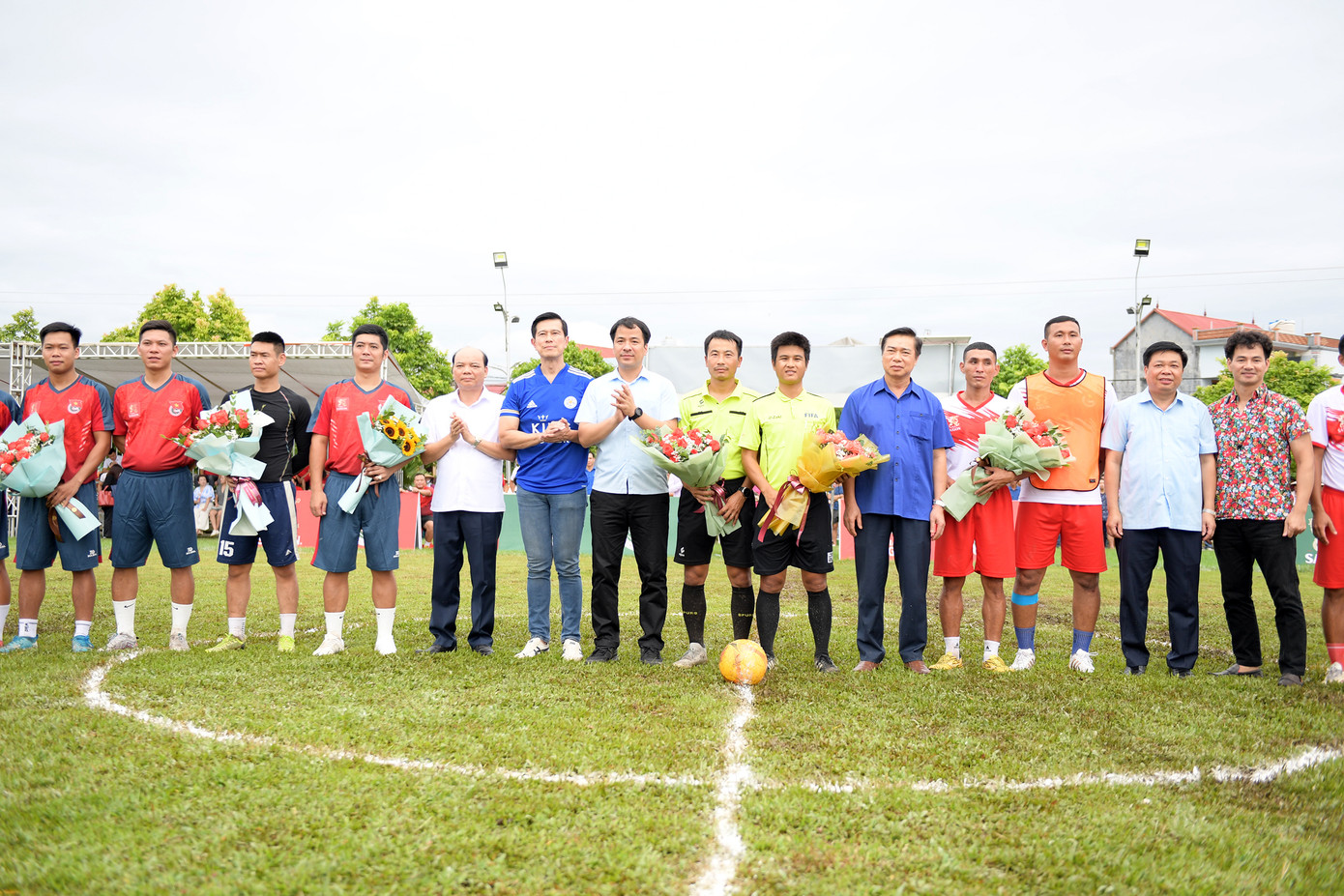 Nhân dịp này, T.Ư Đoàn tổ chức giải bóng đá thanh niên Cup Bia Sài Gòn, năm 2023.