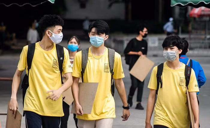Thí sinh tham dự kì thi tốt nghiệp THPT năm 2021. Ảnh: DƯƠNG TRIỀU