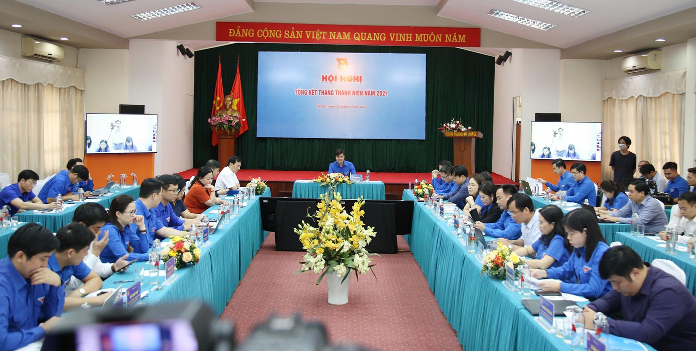 Anh Bùi Quang Huy, Ủy viên dự khuyết T.Ư Đảng, Bí thư thường trực T.Ư Đoàn chủ trì Hội nghị tổng kết Tháng Thanh niên 2021.
