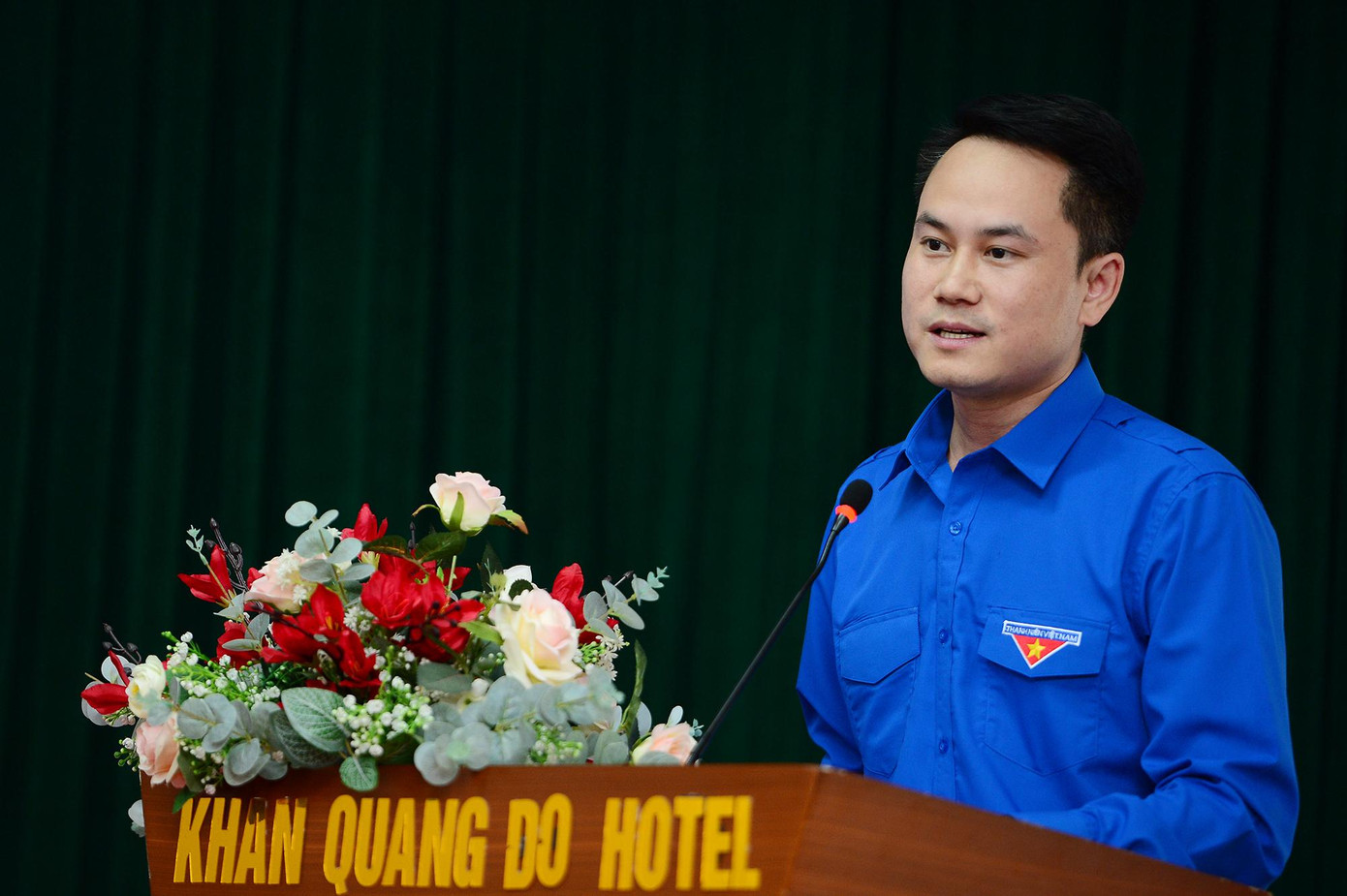 Anh Nguyễn Kim Quy – Phó Chủ tịch Hội LHTN Việt Nam phát biểu khai mạc toạ đàm.