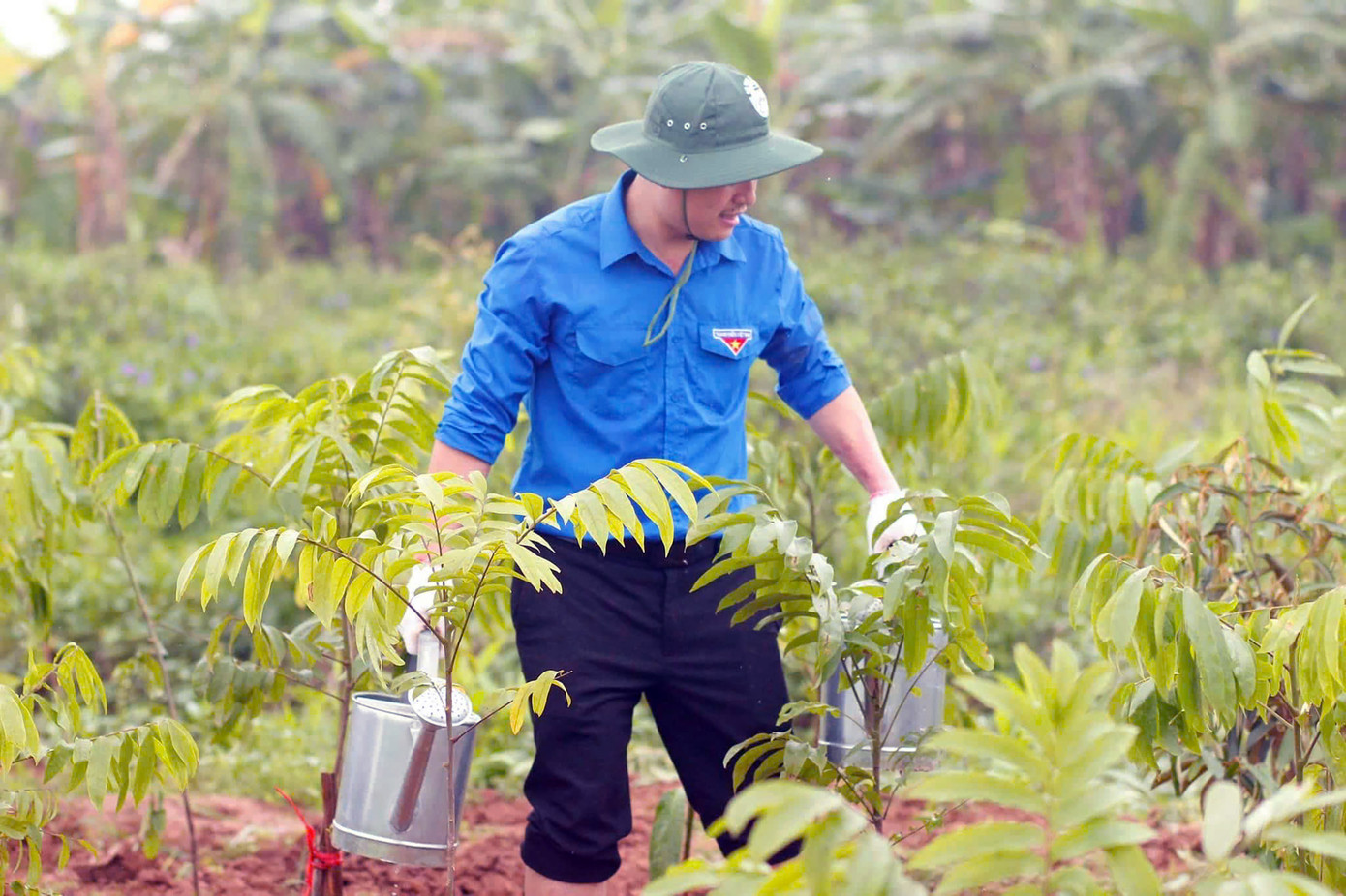 Ngoài công việc giảng dạy, thầy giáo trẻ còn tham gia nhiều hoạt động và đoạt Giải thưởng 'Nhà giáo trẻ tiêu biểu Thủ đô năm 2024'.