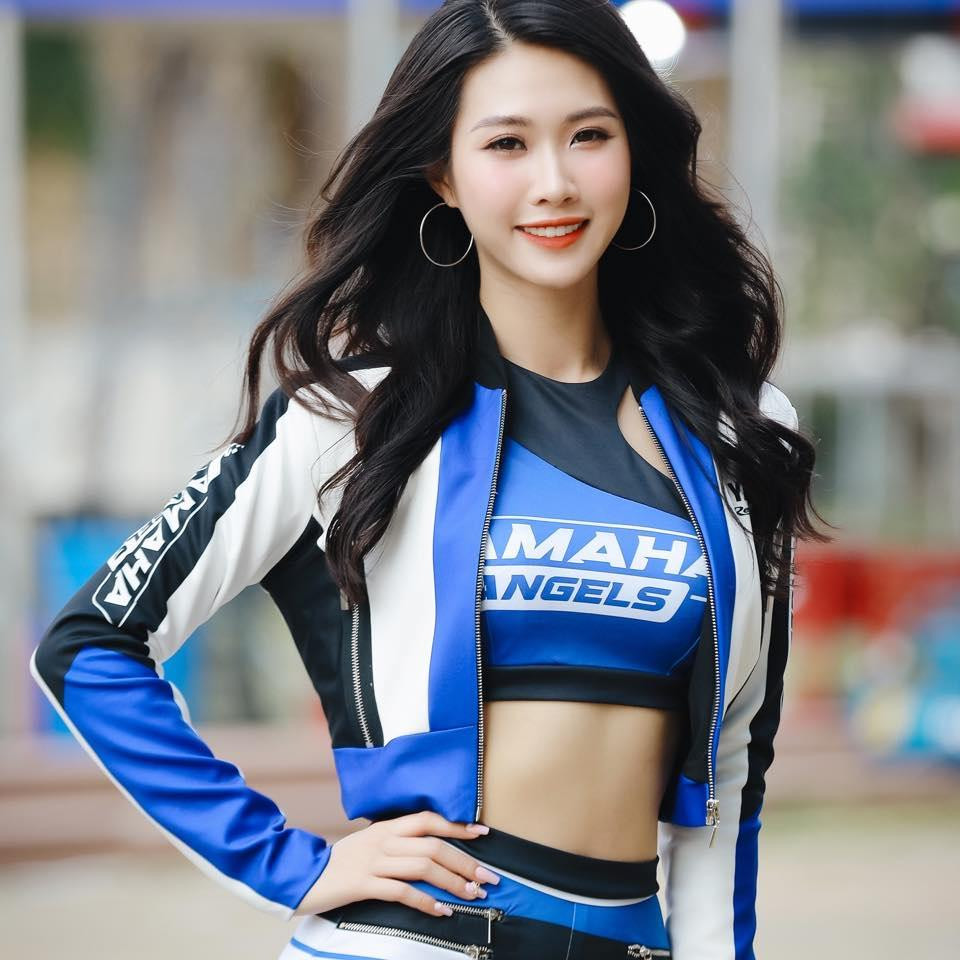 Ngọc Ánh trong trang phục thể thao.