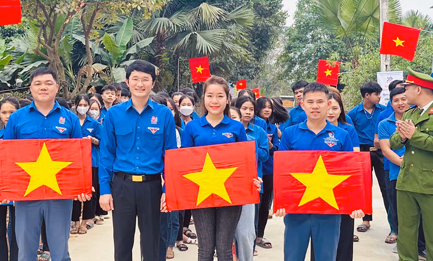 Lực lượng đoàn viên, thanh niên trên địa bàn tỉnh đã đồng lòng triển khai nhiều hoạt động ý nghĩa trong ngày cao điểm tình nguyện chung tay xây dựng nông thôn mới.