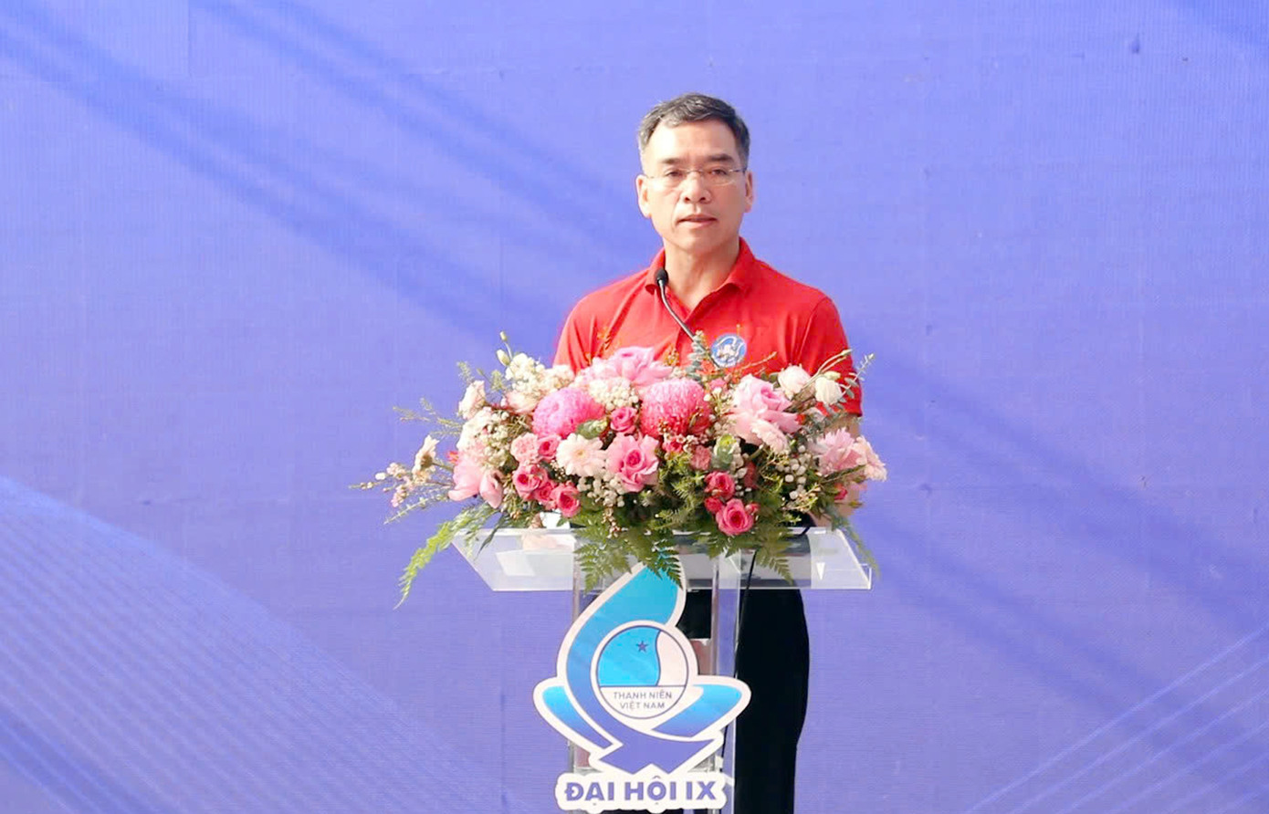 TS. BS Hà Anh Đức - Phó Chủ tịch T.Ư Hội LHTN Việt Nam, Chủ tịch Hội Thầy thuốc trẻ Việt Nam phát biểu tại chương trình. TS. BS Hà Anh Đức - Phó Chủ tịch T.Ư Hội LHTN Việt Nam, Chủ tịch Hội Thầy thuốc trẻ Việt Nam phát biểu tại chương trình.