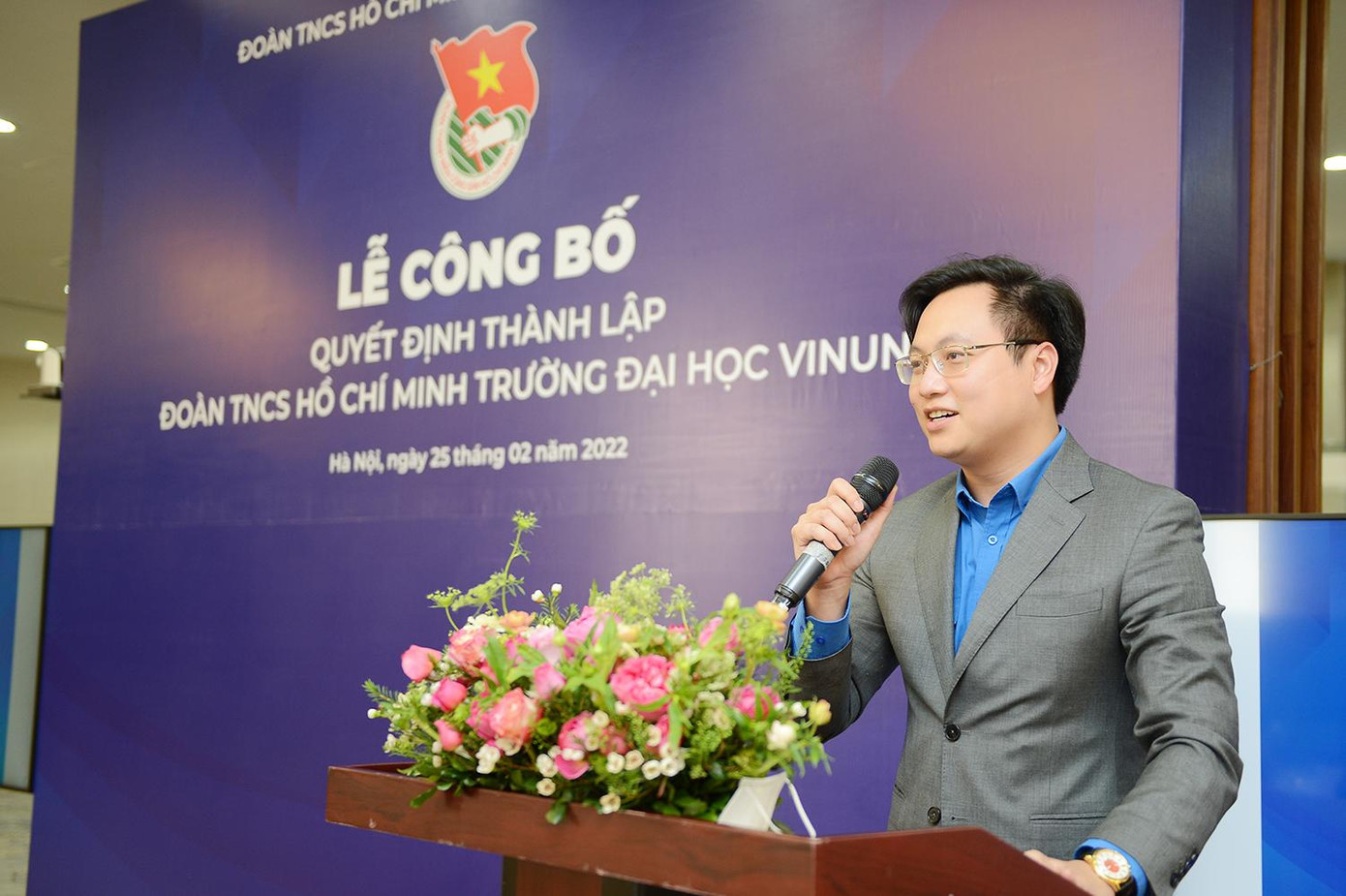 Anh Trần Quang Hưng, Phó Bí thư Thành Đoàn, Chủ tịch Hội Sinh viên TP. Hà Nội phát biểu động viên BCH Đoàn trường ĐH VinUni.