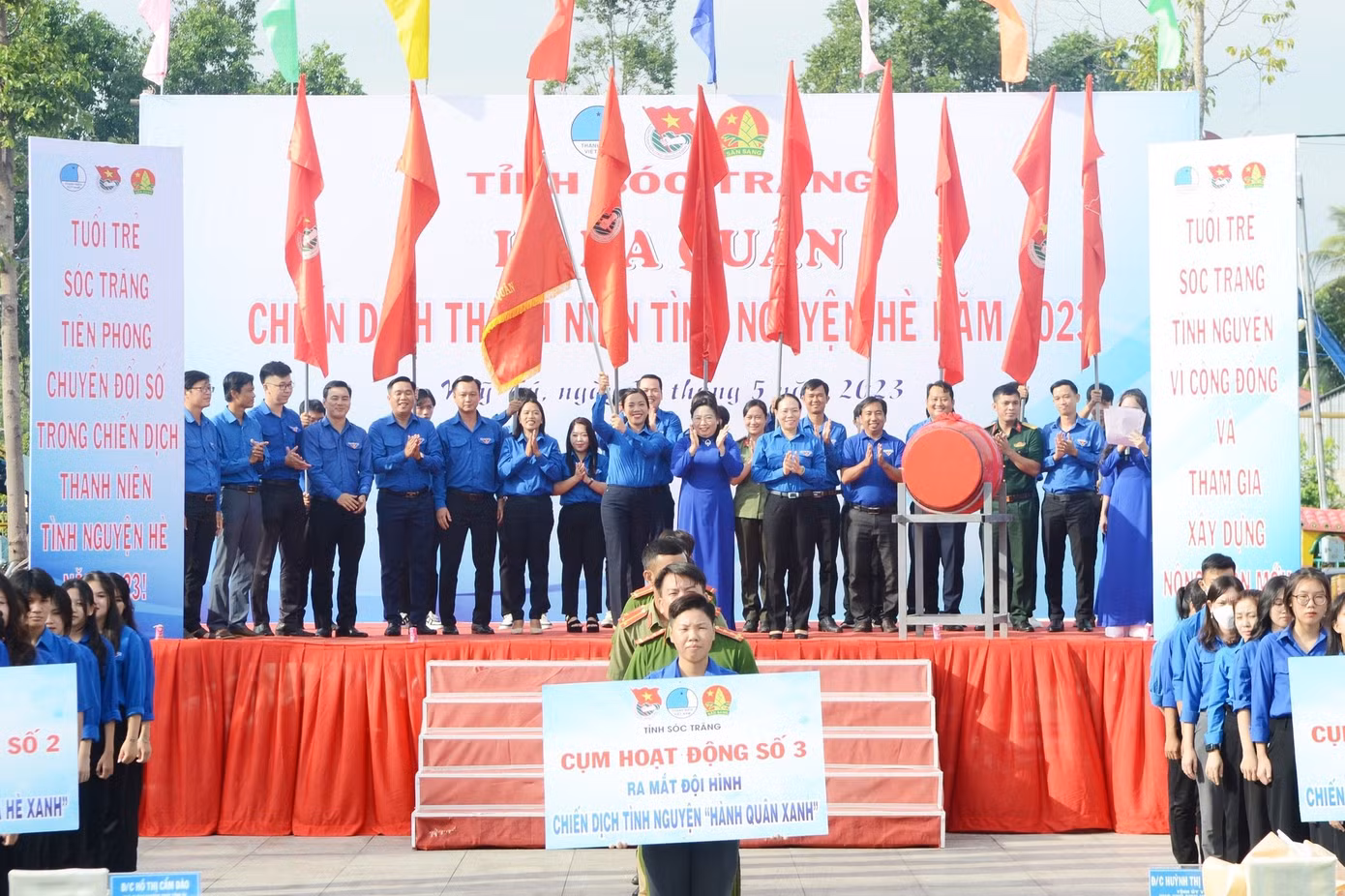 Tỉnh Đoàn Sóc Trăng tổ chức Lễ ra quân Chiến dịch Thanh niên tình nguyện Hè năm 2023. Tỉnh Đoàn Sóc Trăng tổ chức Lễ ra quân Chiến dịch Thanh niên tình nguyện Hè năm 2023.