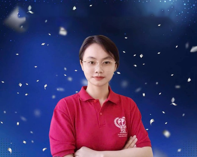 Nguyễn Thị Mai Hương, Lớp trưởng Lớp K66 Hàn Quốc học, trường ĐH KHXH&amp;NV (ĐHQG Hà Nội).