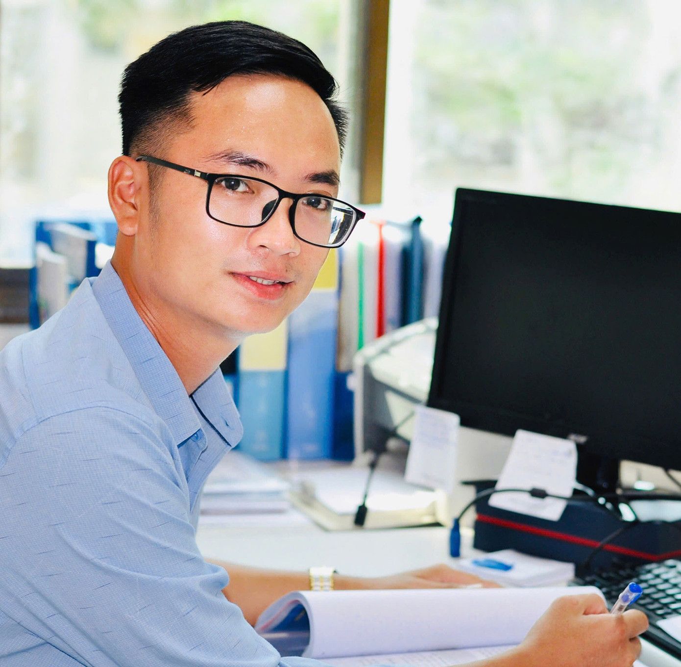 Con người Việt Nam trong bối cảnh mới cần có năng lực và bản lĩnh song hành để có thể đương đầu với những thách thức, khó khăn trong xây dựng, bảo vệ và phát triển đất nước. Ảnh: Dương Triều Con người Việt Nam trong bối cảnh mới cần có năng lực và bản lĩnh song hành để có thể đương đầu với những thách thức, khó khăn trong xây dựng, bảo vệ và phát triển đất nước. Ảnh: Dương Triều