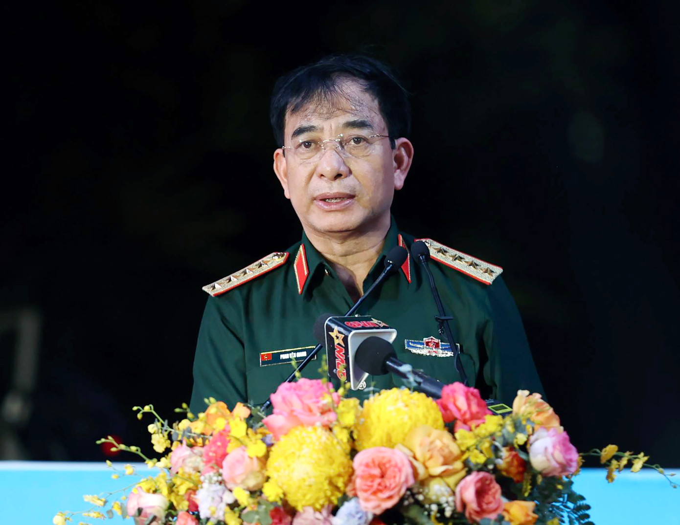 Đại tướng Phan Văn Giang - Ủy viên Bộ Chính trị, Phó Bí thư Quân ủy T.Ư, Bộ trưởng Quốc phòng, phát biểu tại chương trình. Đại tướng Phan Văn Giang - Ủy viên Bộ Chính trị, Phó Bí thư Quân ủy T.Ư, Bộ trưởng Quốc phòng, phát biểu tại chương trình.