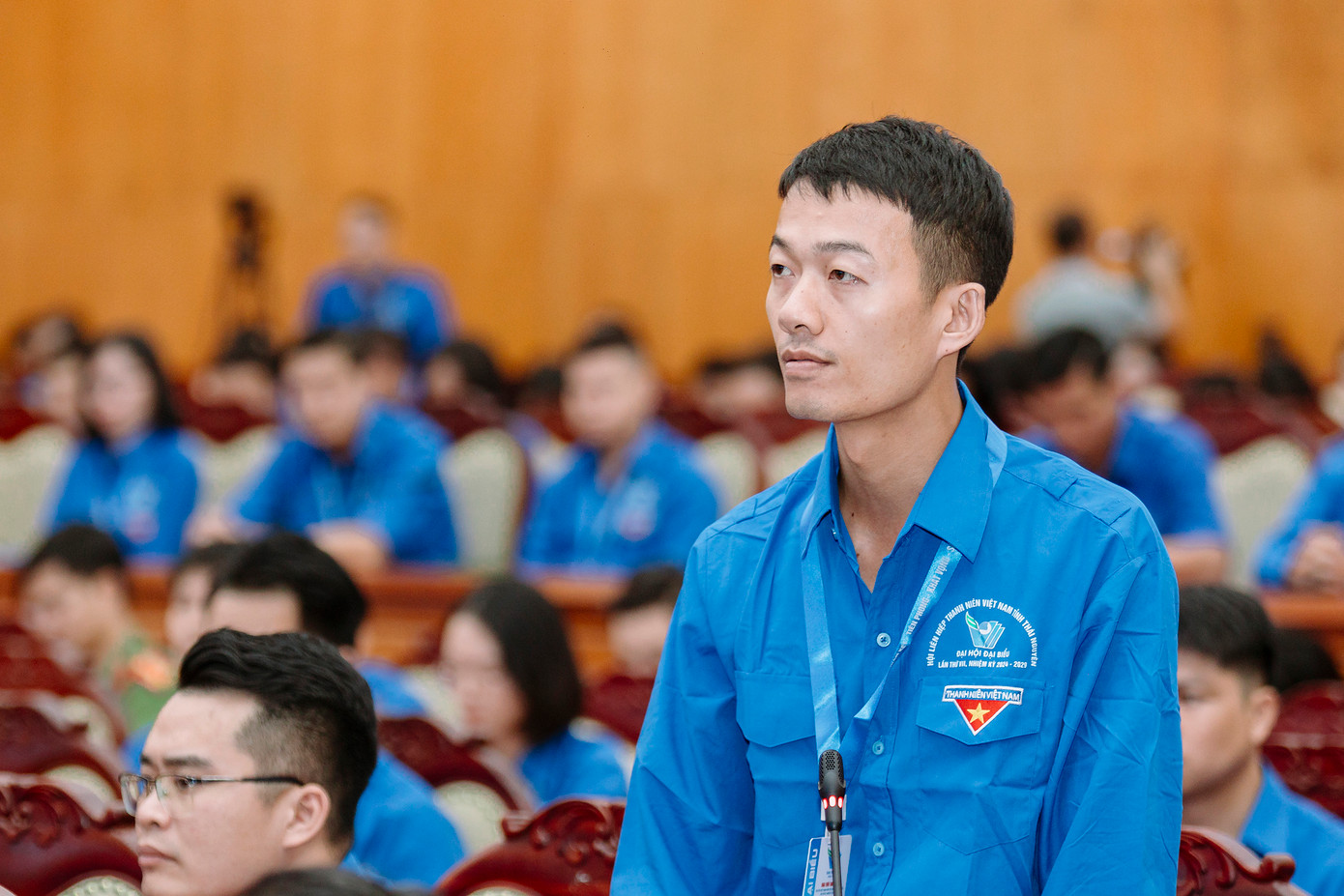 Nhiều câu hỏi được đoàn viên, thanh niên tỉnh Thái Nguyên gửi đến Chủ tịch UBND tỉnh Nguyễn Huy Dũng.