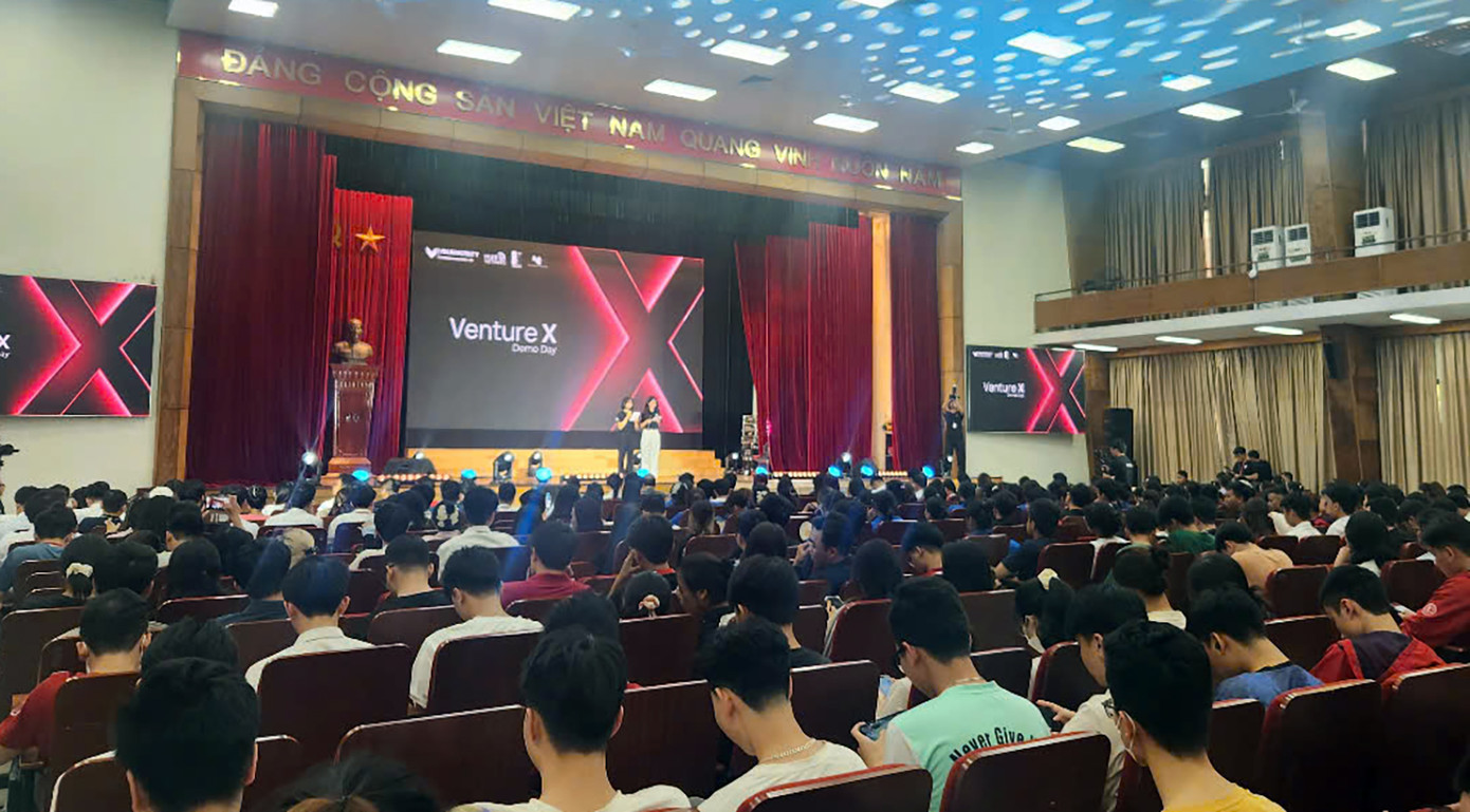 Ngày hội Đổi mới sáng tạo Thủ đô là hoạt động thường niên. Ngày hội Đổi mới sáng tạo Thủ đô là hoạt động thường niên.