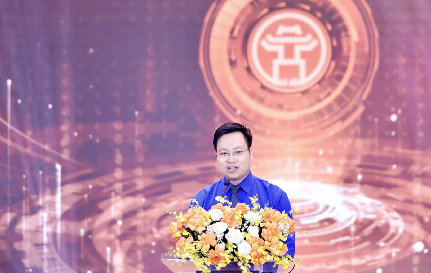 Anh Trần Quang Hưng – Phó Bí thư Thành Đoàn Hà Nội phát biểu tại chương trình. Anh Trần Quang Hưng – Phó Bí thư Thành Đoàn Hà Nội phát biểu tại chương trình.