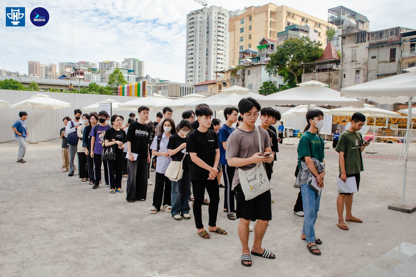 Các lĩnh vực đào tạo: Nghệ thuật; Kiến trúc và xây dựng; Công nghệ Kỹ thuật; Máy tính và Công nghệ thông tin. Các lĩnh vực đào tạo: Nghệ thuật; Kiến trúc và xây dựng; Công nghệ Kỹ thuật; Máy tính và Công nghệ thông tin.