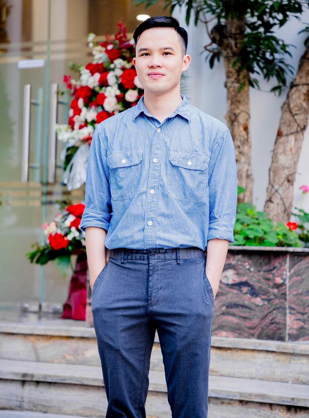 Chân dung cựu sinh viên Nguyễn Nhân Hưởng xuất sắc giành “cú đúp” học bổng thạc sĩ toàn phần tại 2 châu lục.