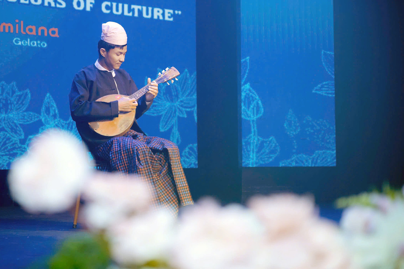 Các tiết mục được biểu diễn tại chương trình. Các tiết mục được biểu diễn tại chương trình.