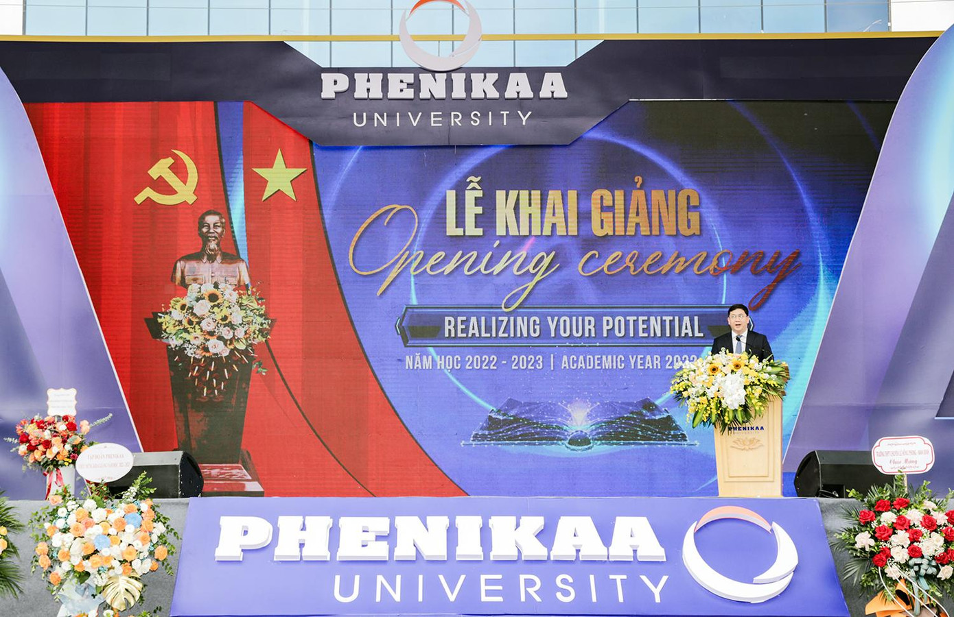 GS. TS Phạm Thành Huy – Hiệu trưởng trường ĐH Phenikaa phát biểu tại Lễ khai giảng.