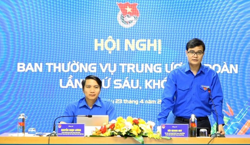 Anh Bùi Quang Huy - Uỷ viên dự khuyết T.Ư Đảng, Bí thư thứ nhất T.Ư Đoàn phát biểu khai mạc Hội nghị.