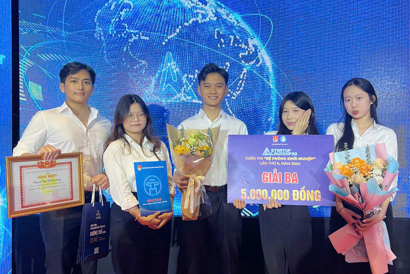 Dự án đã lọt vào Vòng Chung kết cuộc thi 'Bệ phóng khởi nghiệp' lần II, năm 2024, do Đoàn Thanh niên, Hội SInh viên TP. Hà Nội tổ chức. Dự án đã lọt vào Vòng Chung kết cuộc thi 'Bệ phóng khởi nghiệp' lần II, năm 2024, do Đoàn Thanh niên, Hội SInh viên TP. Hà Nội tổ chức.