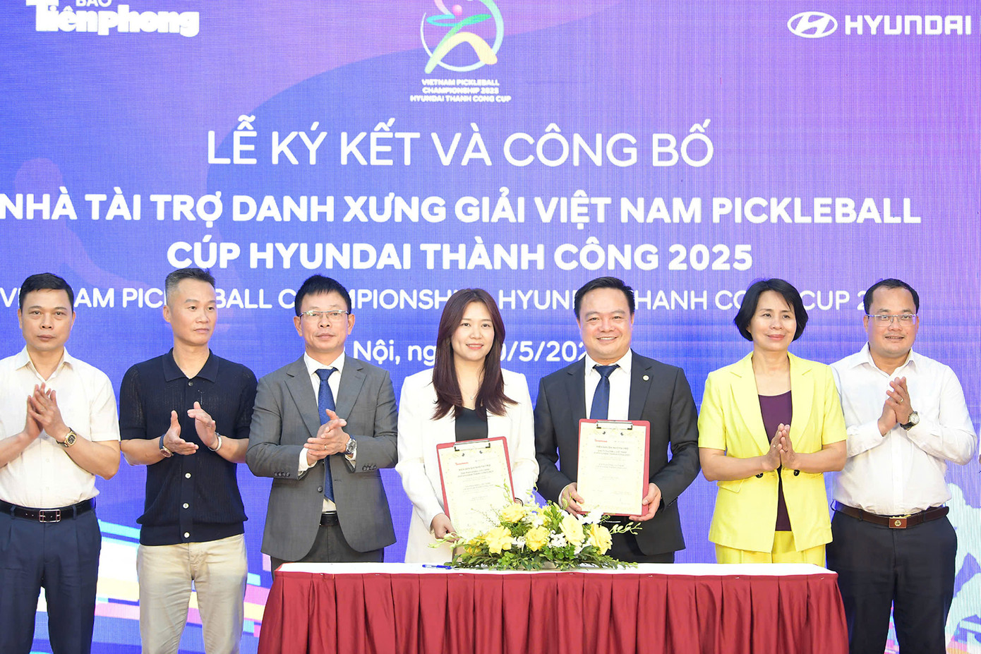 Lễ ký kết và công bố Nhà tài trợ danh xưng Giải Pickleball Việt Nam - Cúp Hyundai Thành Công 2025 giữa Công ty TNHH Liên danh Ô tô Hyundai Thành Công Việt Nam và Công ty CP Tiền Phong. Lễ ký kết và công bố Nhà tài trợ danh xưng Giải Pickleball Việt Nam - Cúp Hyundai Thành Công 2025 giữa Công ty TNHH Liên danh Ô tô Hyundai Thành Công Việt Nam và Công ty CP Tiền Phong.