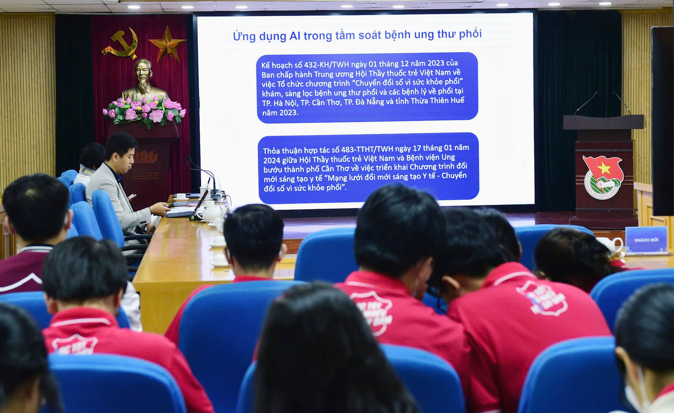 Tọa đàm “Ứng dụng Trí tuệ nhân tạo trong Y tế” đã diễn ra, với sự tham gia của nhiều chuyên gia hàng đầu trong lĩnh vực y tế và công nghệ.