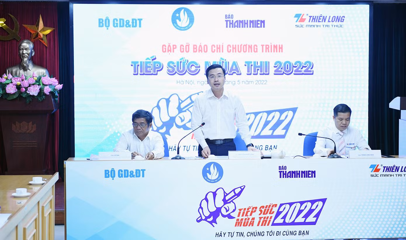 Khởi động chương trình "Tiếp sức mùa thi" năm 2022.