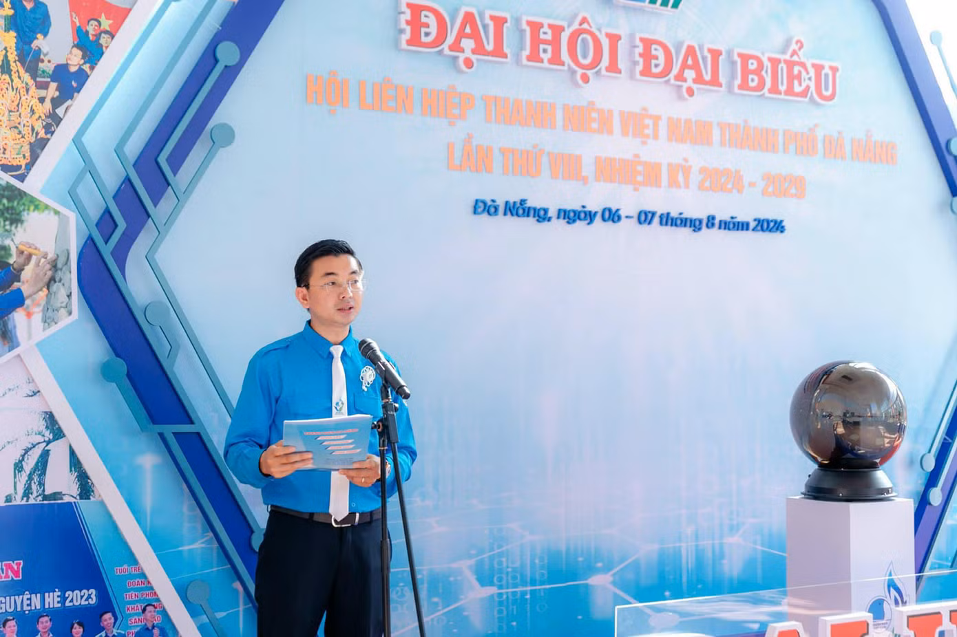 Anh Nguyễn Bá Duân - Phó Bí thư Thành Đoàn, Chủ tịch Hội LHTN TP. Đà Nẵng phát biểu tại chương trình.