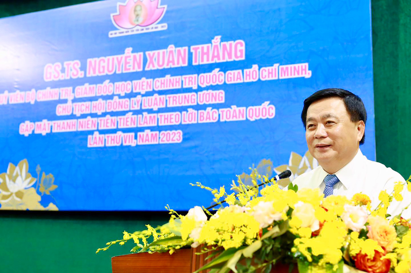 Đồng chí Nguyễn Xuân Thắng - Ủy viên Bộ Chính trị, Giám đốc Học viện Chính trị quốc gia Hồ Chí Minh, Chủ tịch Hội đồng Lý luận T.Ư gặp mặt các thanh niên tiên tiến làm theo lời Bác toàn quốc lần thứ VII, năm 2023. Đồng chí Nguyễn Xuân Thắng - Ủy viên Bộ Chính trị, Giám đốc Học viện Chính trị quốc gia Hồ Chí Minh, Chủ tịch Hội đồng Lý luận T.Ư gặp mặt các thanh niên tiên tiến làm theo lời Bác toàn quốc lần thứ VII, năm 2023.
