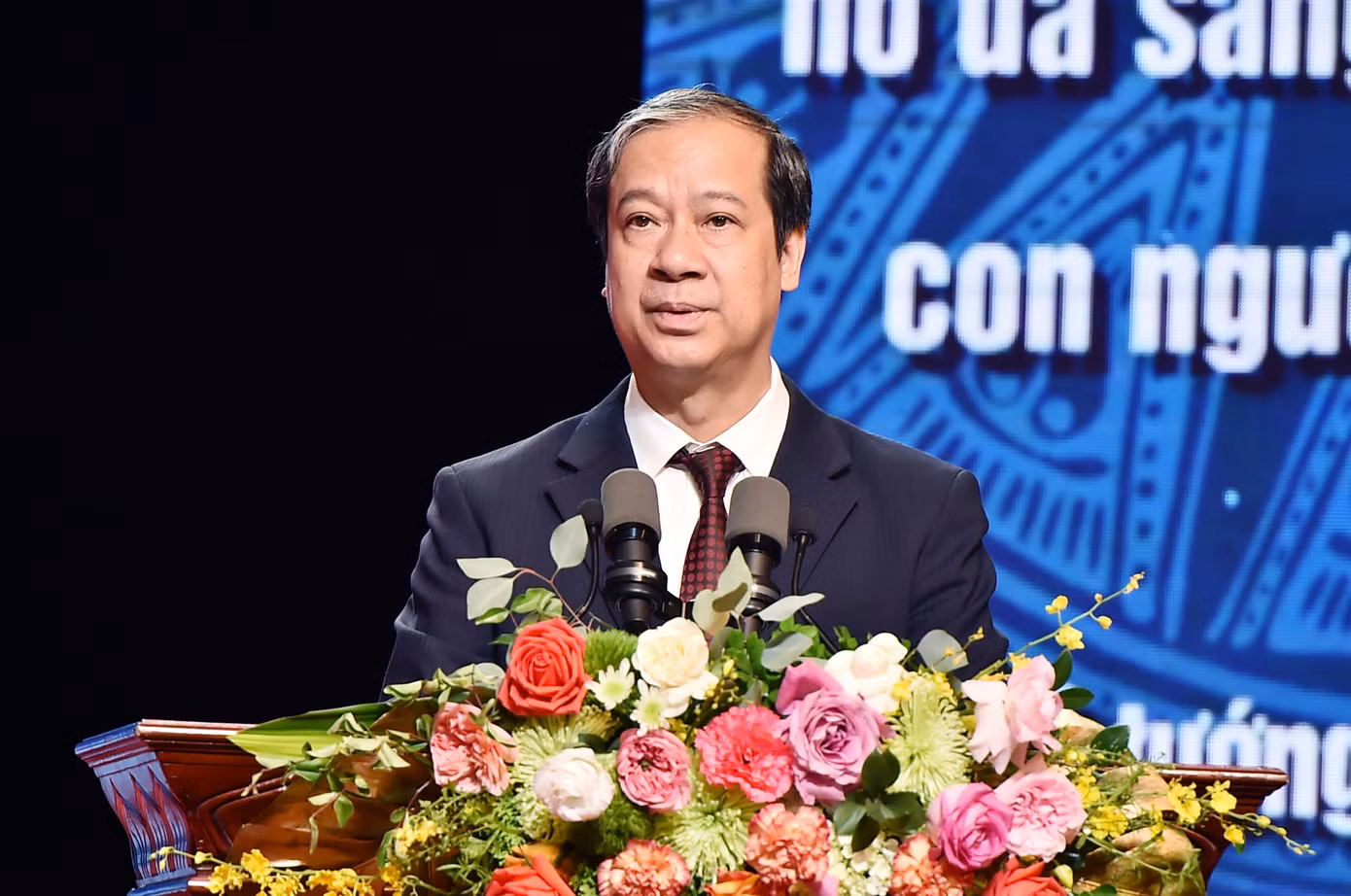 Bộ trưởng Bộ GD - ĐT Nguyễn Kim Sơn phát biểu tại chương trình.