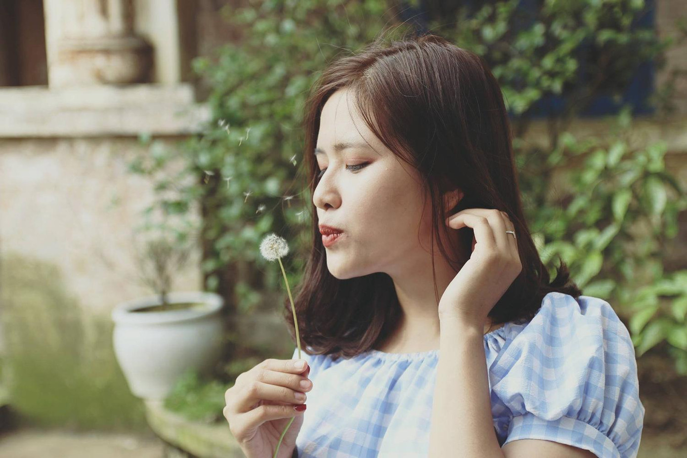 Cô nàng 9X lọt Top 24 cuộc thi Miss &amp; Mr VNU năm 2019.