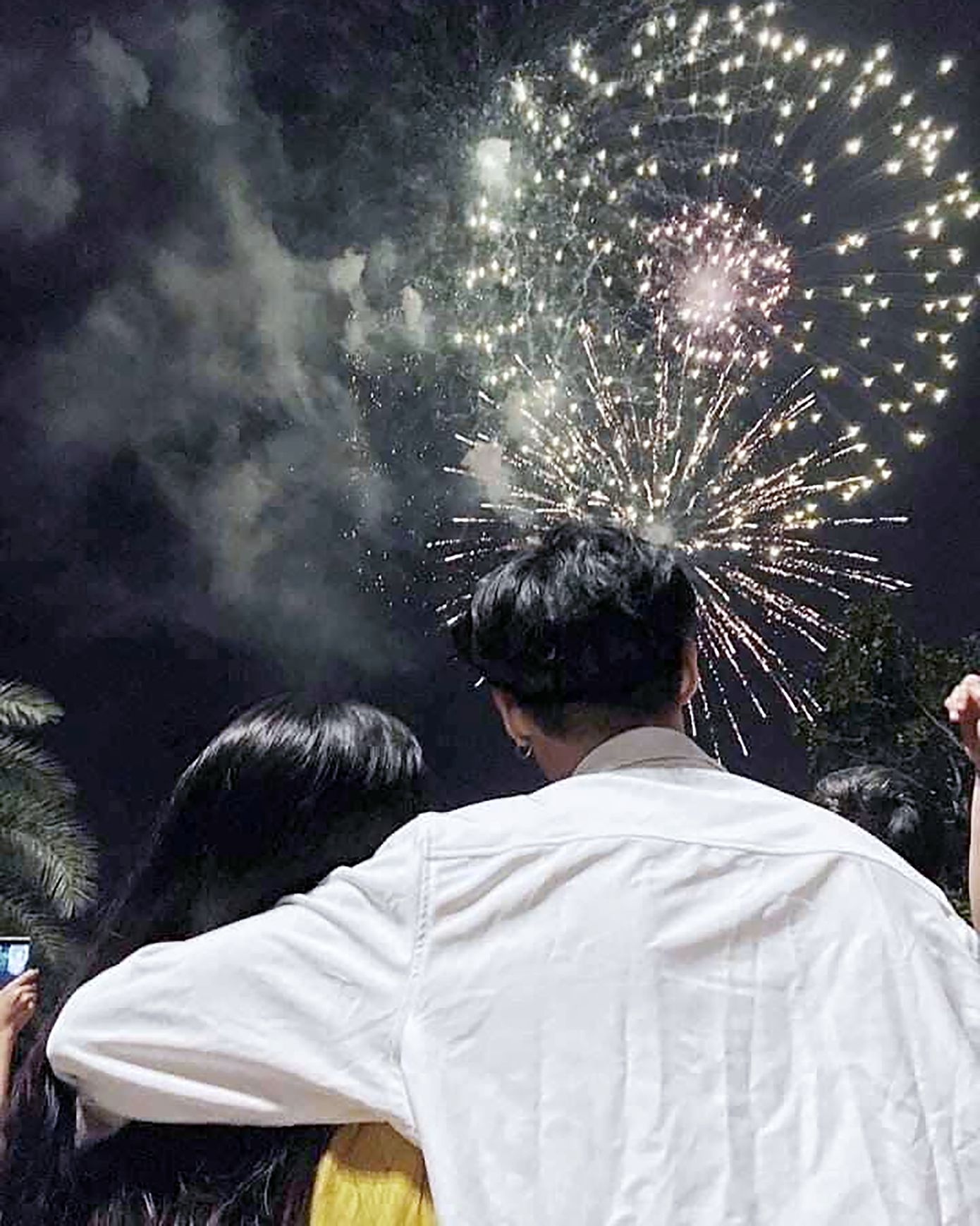 Khoảnh khắc đón chào Năm mới Quý Mão 2023. Khoảnh khắc đón chào Năm mới Quý Mão 2023.