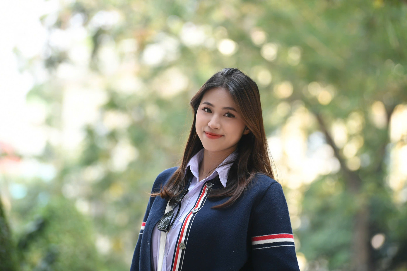 Nguyễn Huỳnh Thùy Linh – người vừa đạt giải thưởng danh giá ‘Sao Tháng Giêng’ năm học 2023 – 2024. Ảnh: DƯƠNG TRIỀU