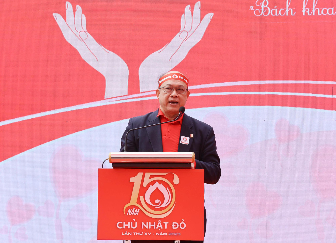 PGS.TS Huỳnh Quyết Thắng - Hiệu trưởng ĐH Bách khoa Hà Nội chia sẻ tại chương trình. Ảnh: DƯƠNG TRIỀU