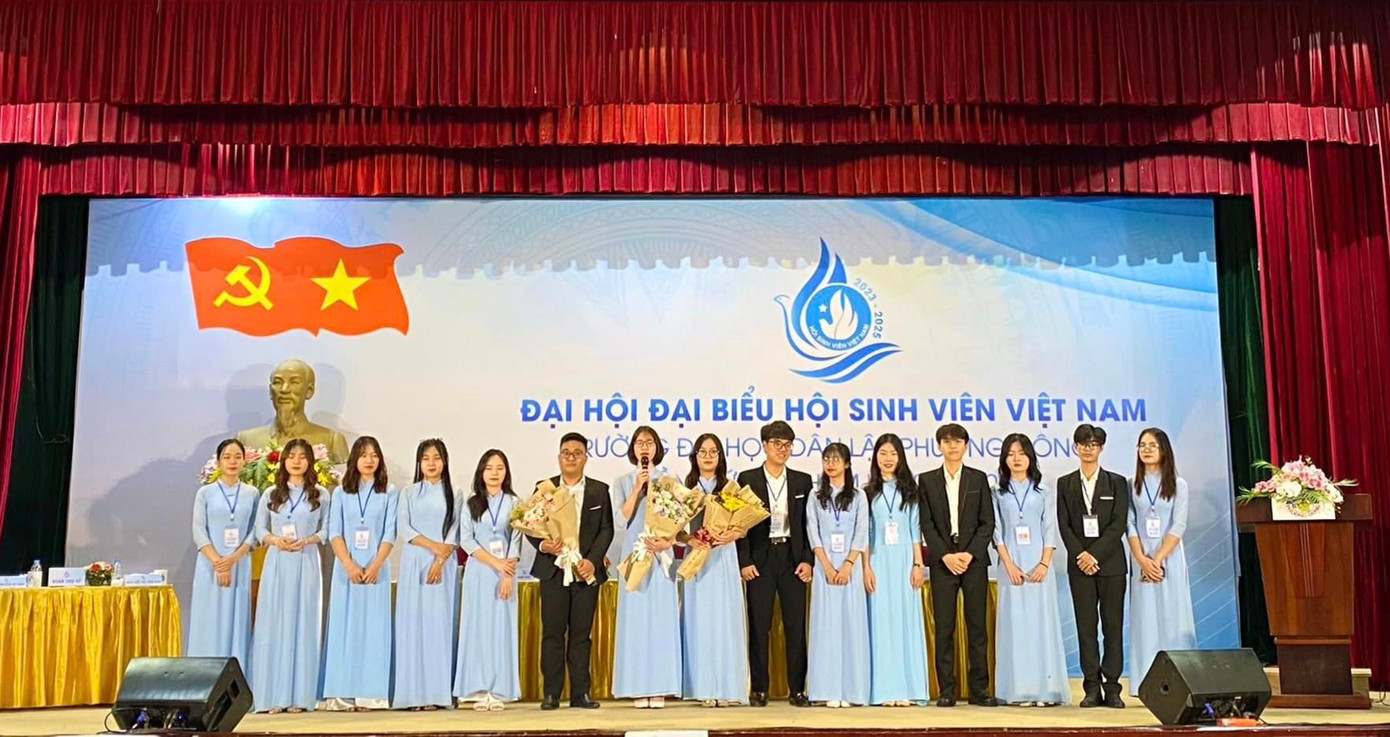 Ban Chấp hành Hội Sinh viên khóa VIII, nhiệm kỳ 2023 – 2025 ra mắt Đại hội.