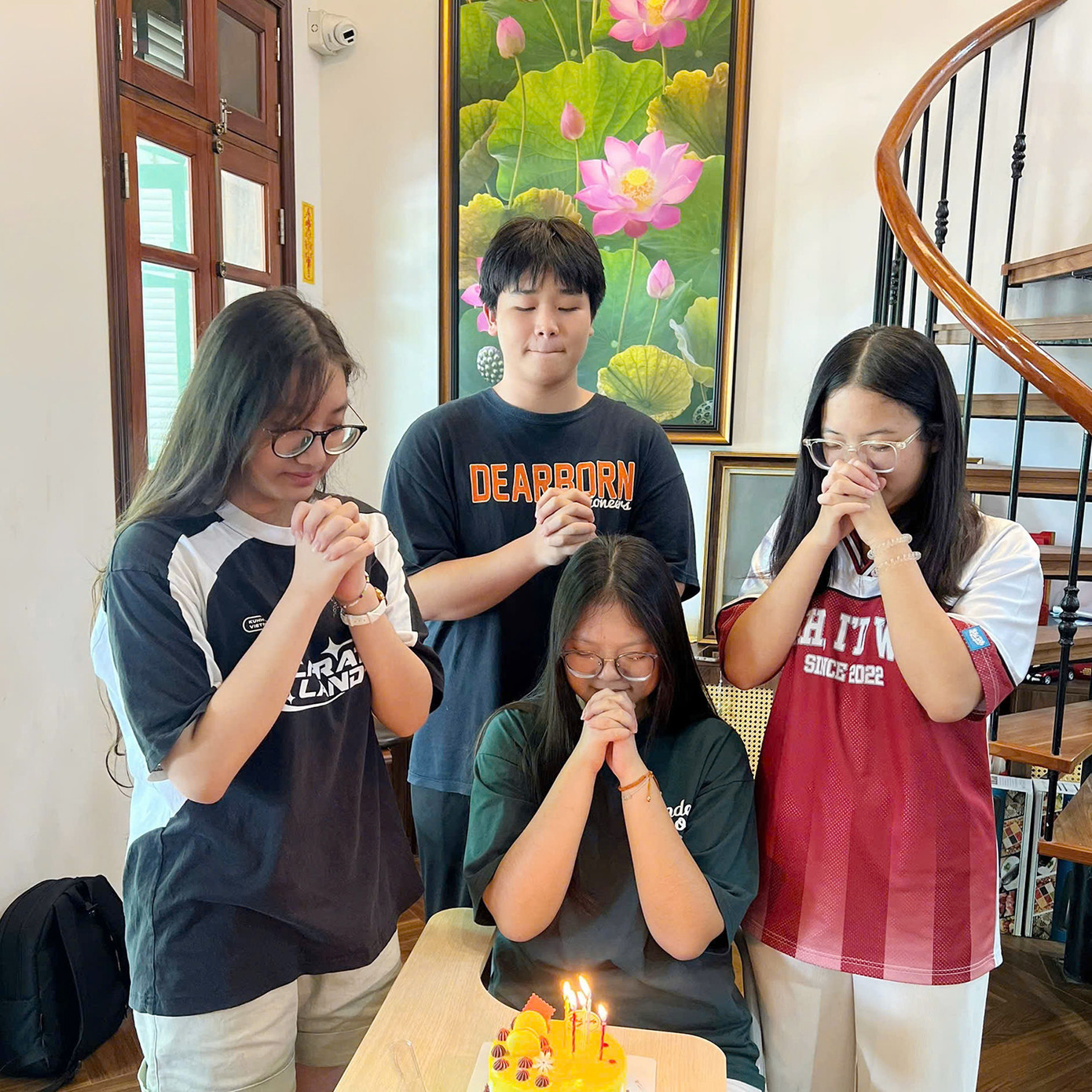 TS Trang chia sẻ với các bạn học sinh lớp 12 trước kỳ thi tốt nghiệp THPT 2025.