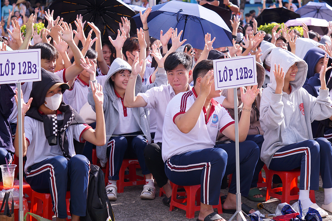 Chương trình với sự tham gia của hơn 2.000 học sinh lớp 12 trên địa bàn tỉnh Vĩnh Long.