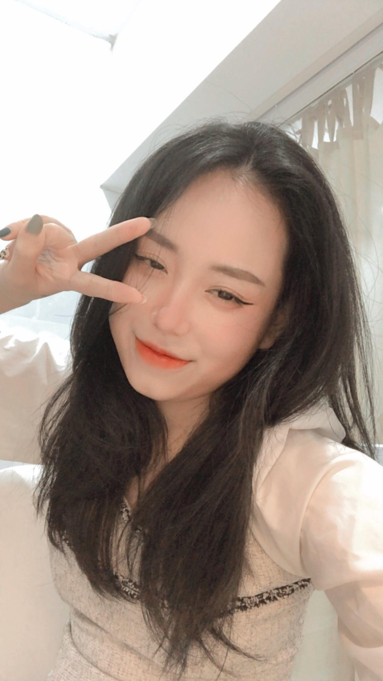 Ảnh đời thường của cô giáo Vật lý.