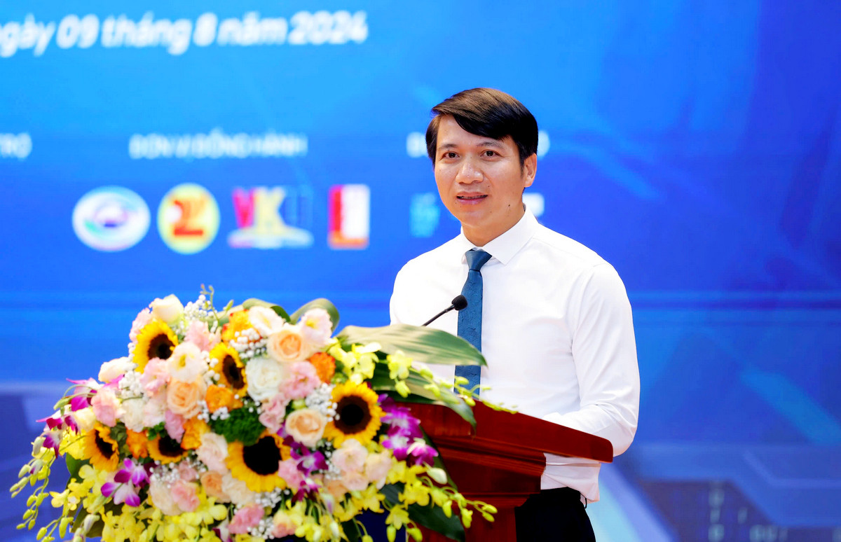 Anh Nguyễn Ngọc Lương – Bí thư thường trực T.Ư Đoàn, Chủ tịch T.Ư Hội LHTN Việt Nam phát biểu tại chương trình.