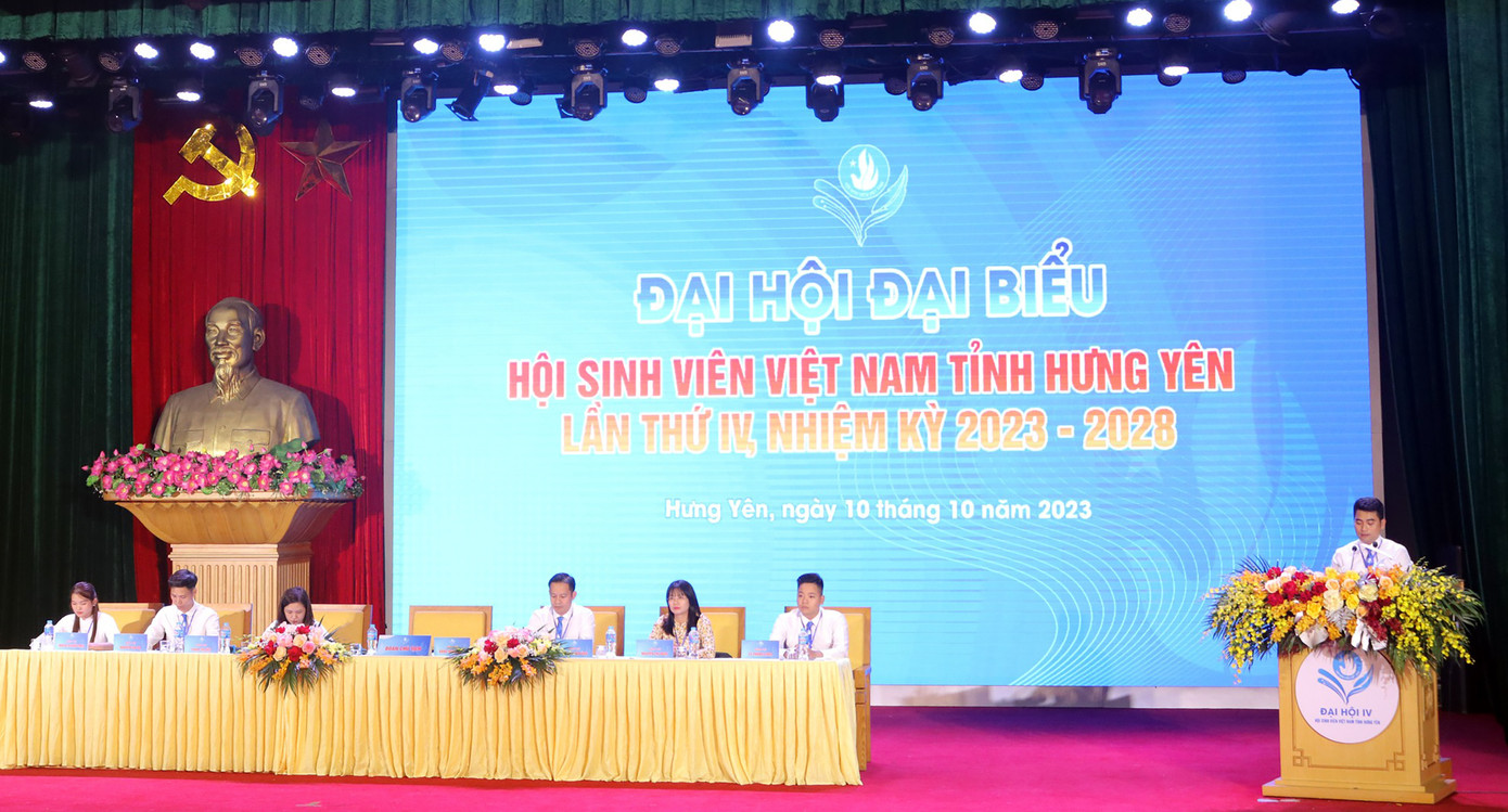 Trong phiên khai mạc Đại hội, nhiều diễn đàn đã được thảo luận, đóng góp.