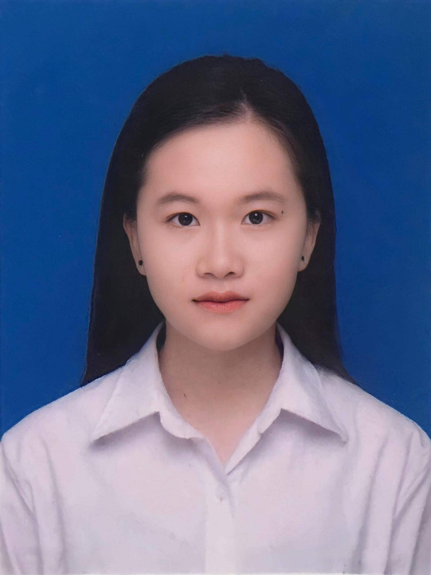 Sinh viên Nguyễn Thị Khánh Huyền, Ủy viên Ban chủ nhiệm CLB Thanh niên tình nguyện vận động hiến máu nhân đạo, trường ĐH Y Dược (ĐH Thái Nguyên).