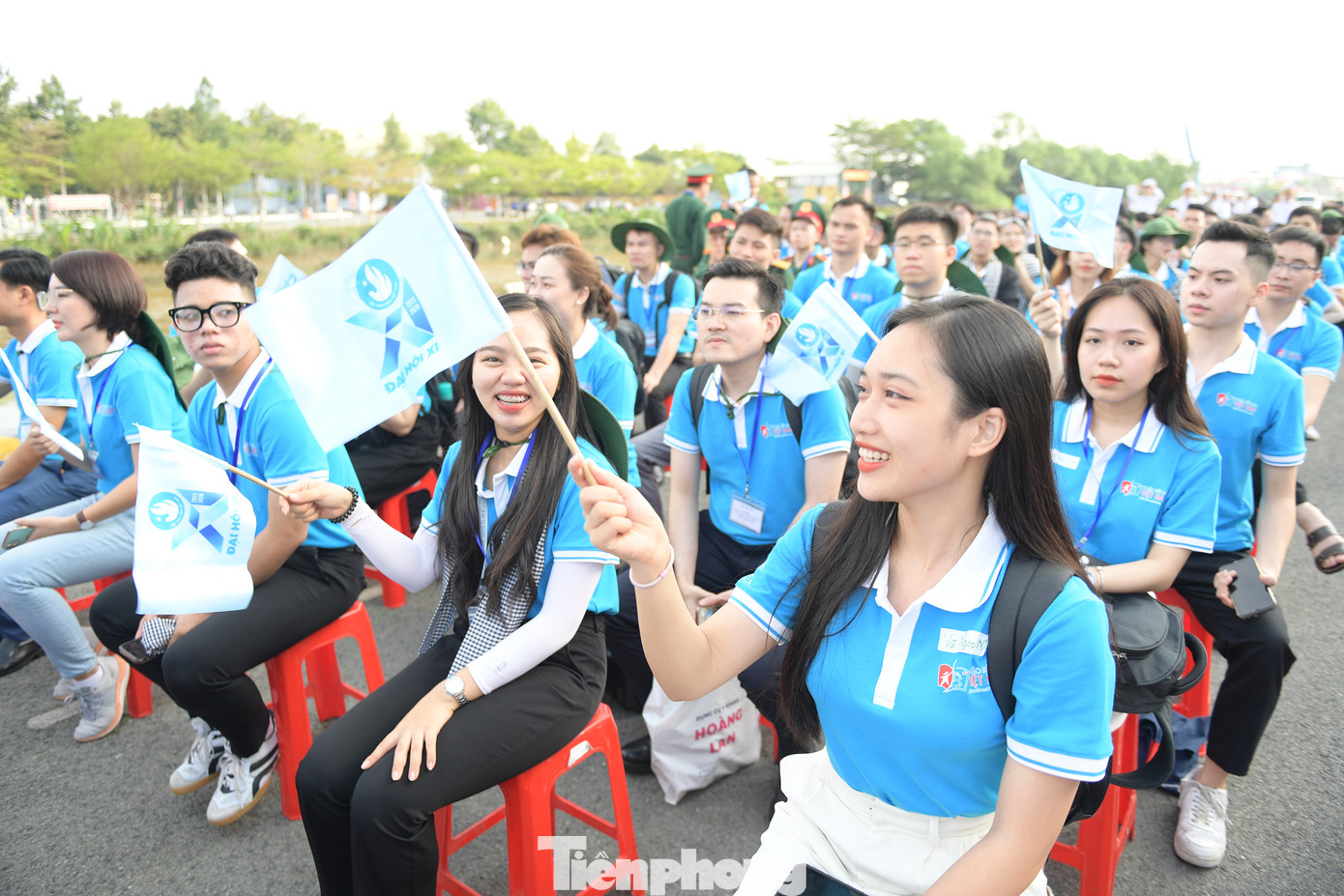 Những sinh viên ưu tú mang sức trẻ ra huyện đảo Trường Sa và nhà giàn DK1.