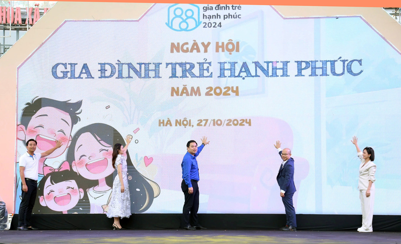 Khai mạc chương trình “Gia đình trẻ hạnh phúc” năm 2024.