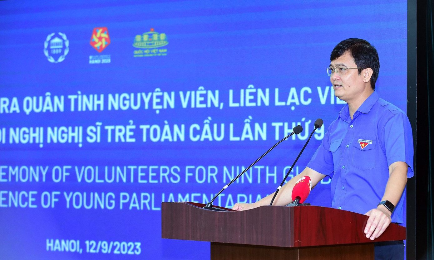 Anh Bùi Quang Huy - Ủy viên dự khuyết T.Ư Đảng, Bí thư thứ nhất T.Ư Đoàn, phát biểu tại chương trình.