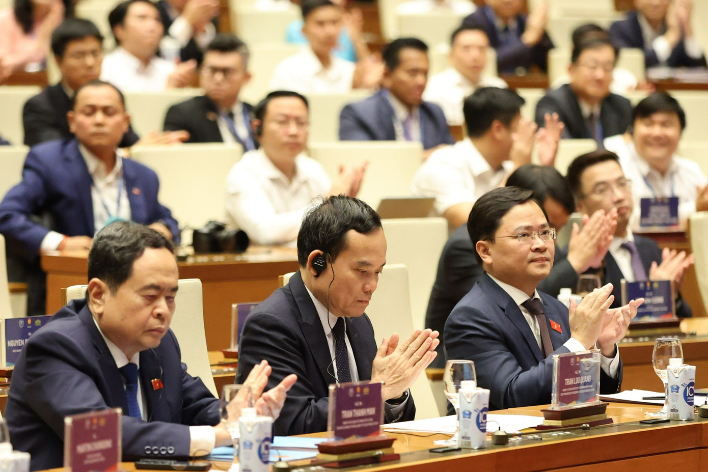 Tham dự hội nghị, về phía Việt Nam có: Phó Chủ tịch thường trực Quốc hội Trần Thanh Mẫn; Phó Thủ tướng Chính phủ Trần Lưu Quang; Chủ nhiệm Ủy ban Đối ngoại của Quốc hội Vũ Hải Hà; Bí thư Tỉnh ủy Bắc Ninh, Chủ tịch Nhóm đại biểu Quốc hội trẻ Việt Nam khóa XV Nguyễn Anh Tuấn; Bí thư thứ nhất T.Ư Đoàn Bùi Quang Huy; cùng đại diện lãnh đạo các đơn vị liên quan. Tham dự hội nghị, về phía Việt Nam có: Phó Chủ tịch thường trực Quốc hội Trần Thanh Mẫn; Phó Thủ tướng Chính phủ Trần Lưu Quang; Chủ nhiệm Ủy ban Đối ngoại của Quốc hội Vũ Hải Hà; Bí thư Tỉnh ủy Bắc Ninh, Chủ tịch Nhóm đại biểu Quốc hội trẻ Việt Nam khóa XV Nguyễn Anh Tuấn; Bí thư thứ nhất T.Ư Đoàn Bùi Quang Huy; cùng đại diện lãnh đạo các đơn vị liên quan.