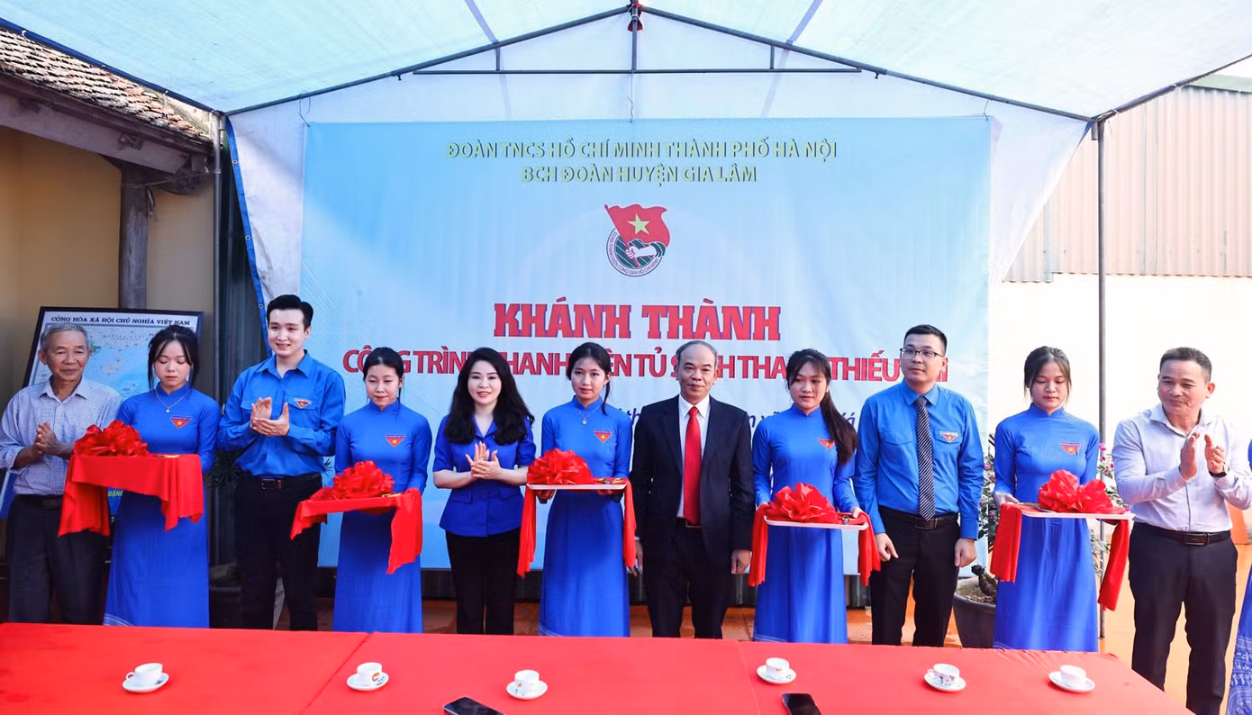 Chương trình “Ngày Đoàn viên” năm 2024 cấp thành phố diễn ra với nhiều hoạt động như: Trao quyết định thành lập 3 tổ chức Đoàn trong doanh nghiệp ngoài Nhà nước; trao danh sách 78 đoàn viên ưu tú để Đảng xem xét, kết nạp; kết nạp đoàn viên mới; trao tặng phần quà “Điều ước cho em” và tặng quà cho 10 học sinh có hoàn cảnh khó khăn; ra quân vệ sinh môi trường, xóa điểm đen rác thải; khánh thành công trình sân chơi thanh, thiếu nhi, tủ sách thanh niên.