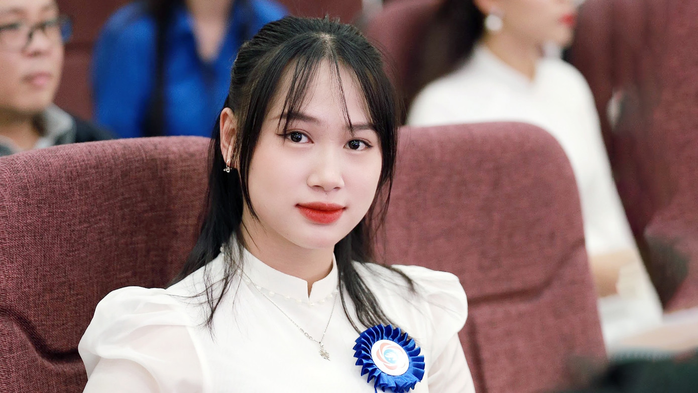 Mạch Thị Phương Thảo (trường ĐH Kinh tế và Quản trị Kinh doanh, ĐH Thái Nguyên) - Ảnh: NVCC