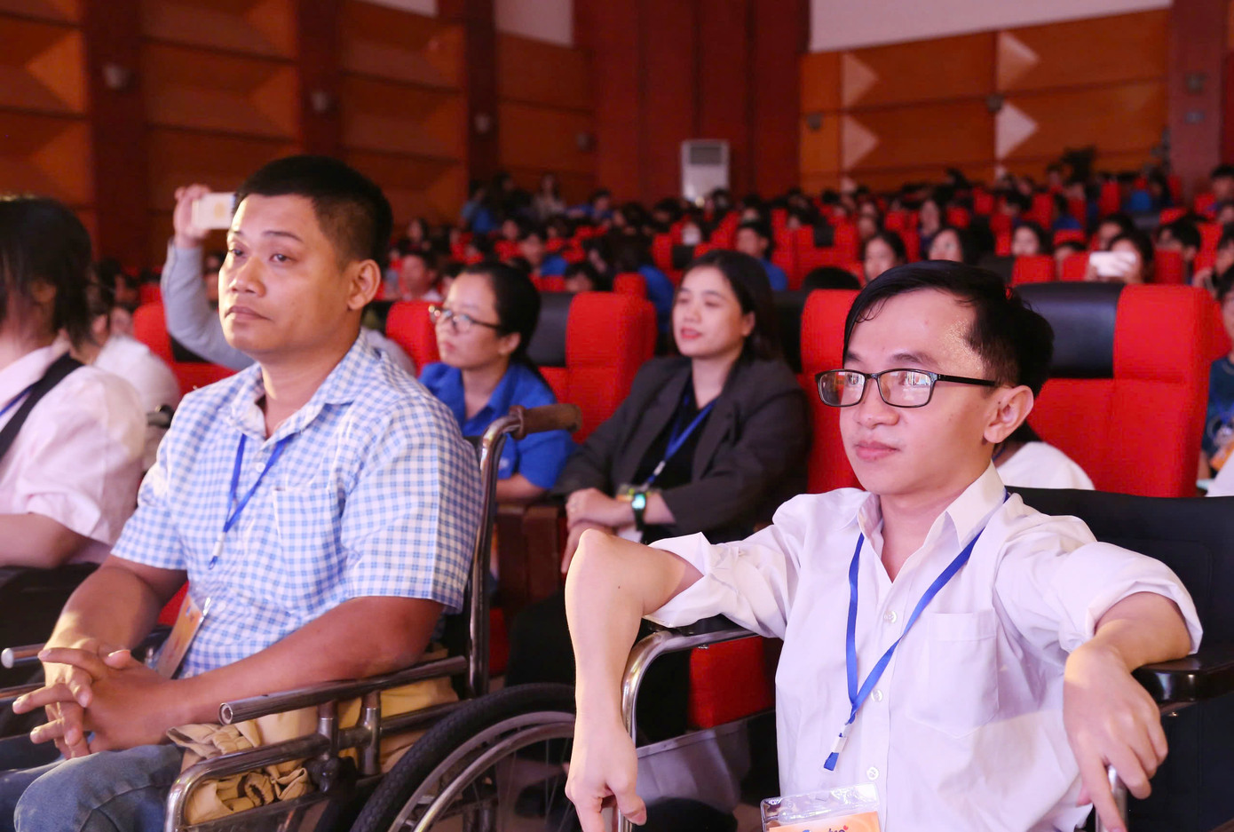 Những thanh niên khuyết tật tiêu biểu được vinh danh tại chương trình.