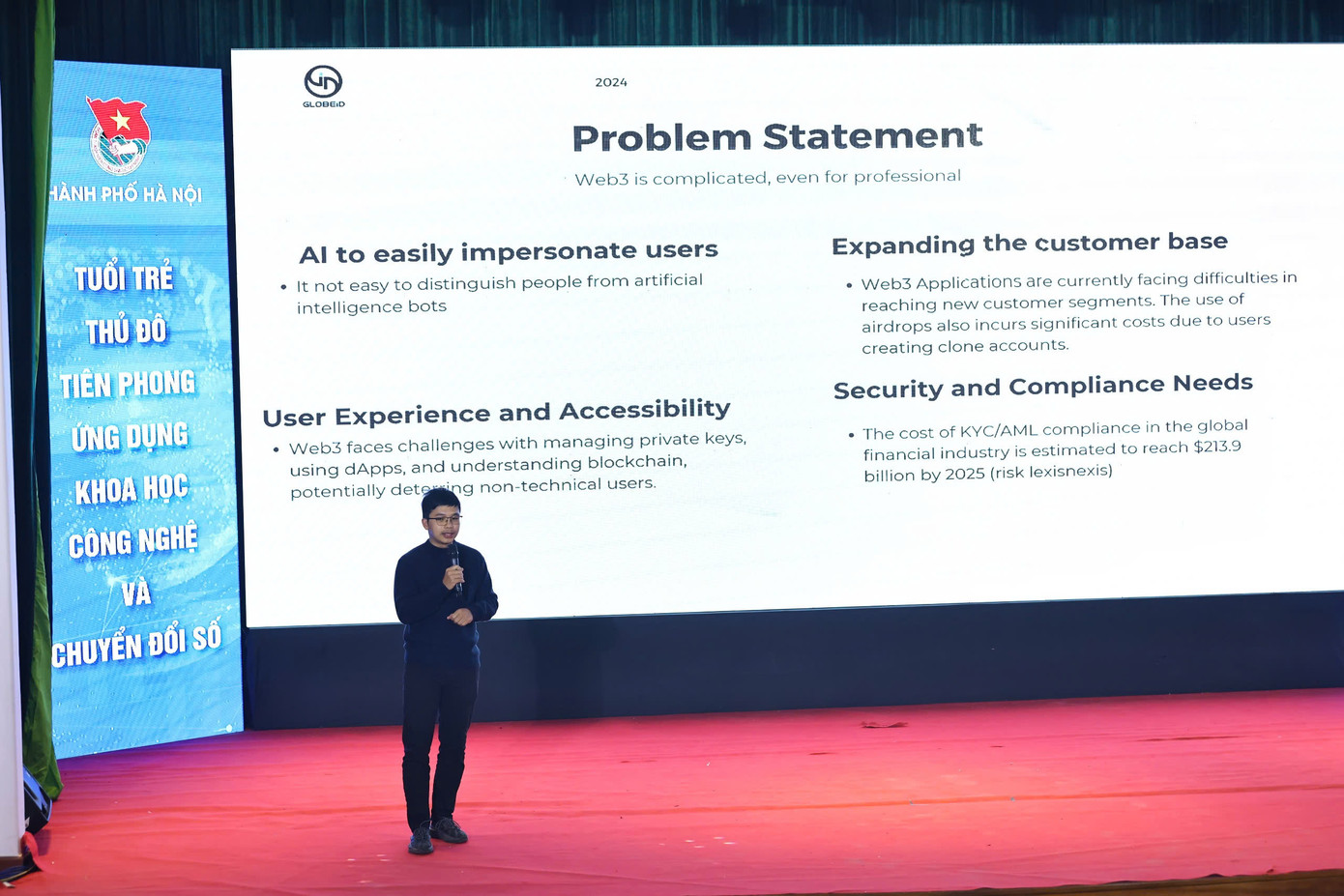 Các diễn giả chia sẻ tại chương trình.