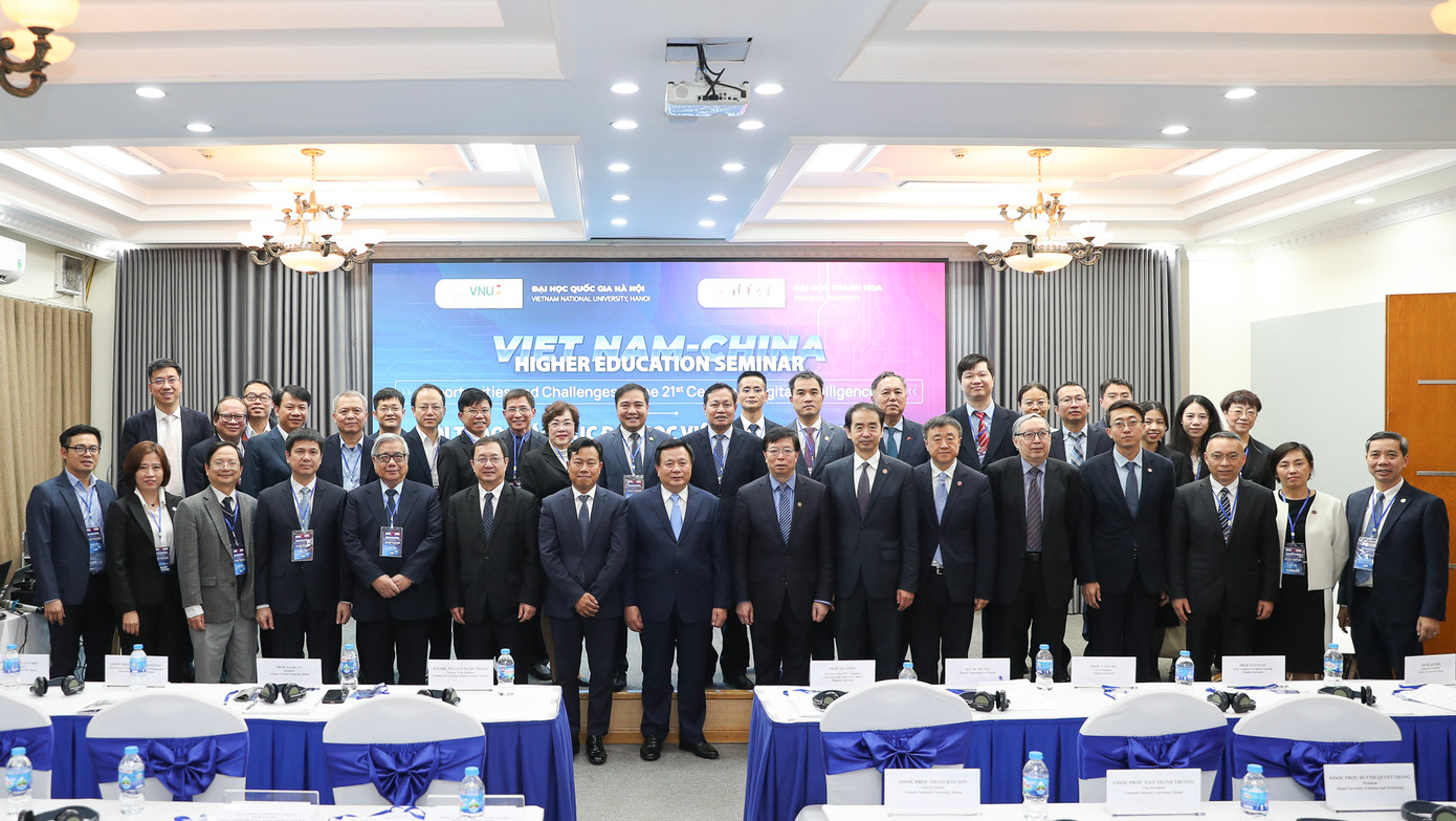 Các đại biểu tham dự Hội thảo.