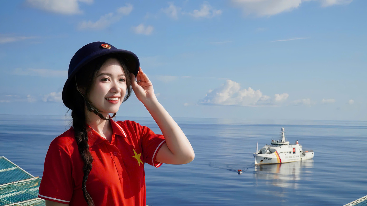 Nữ sinh Ngoại giao mang theo lời hứa giữa trùng khơi Trường Sa ra thế giới. Ảnh: NVCC