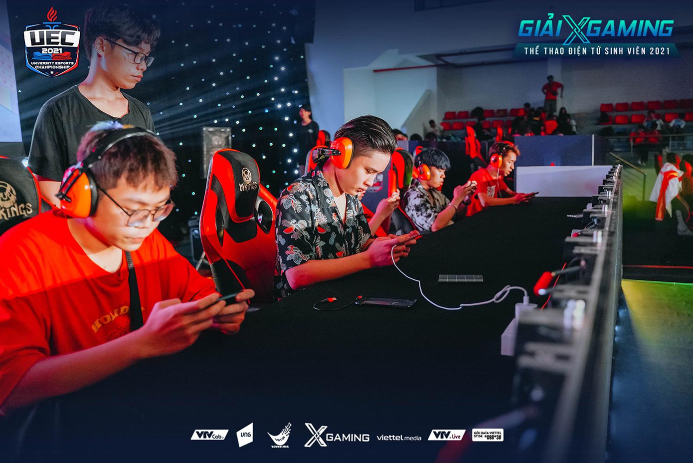 Bằng chứng là việc họ đã xuất sắc vượt qua hàng loạt đối thủ để có mặt tại vòng đấu lần này.